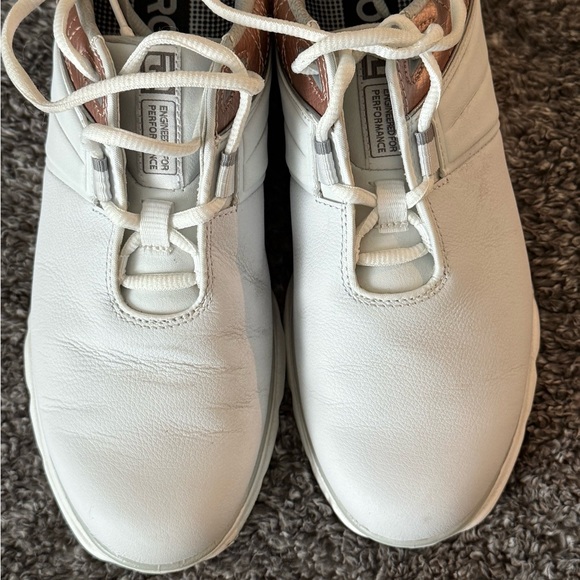 FootJoy White and Brown Golf Shoes 8.5M - Picture 9 of 9